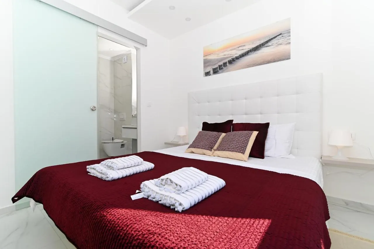 Karo Apartment Trogir