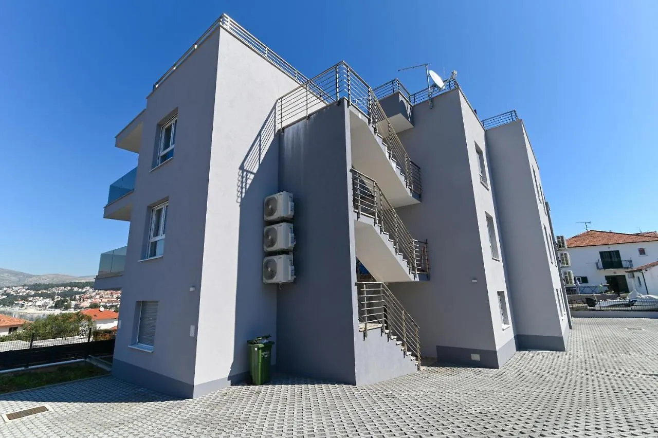 Karo Apartment Trogir
