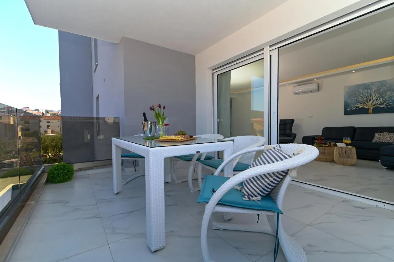 Karo Apartment Trogir