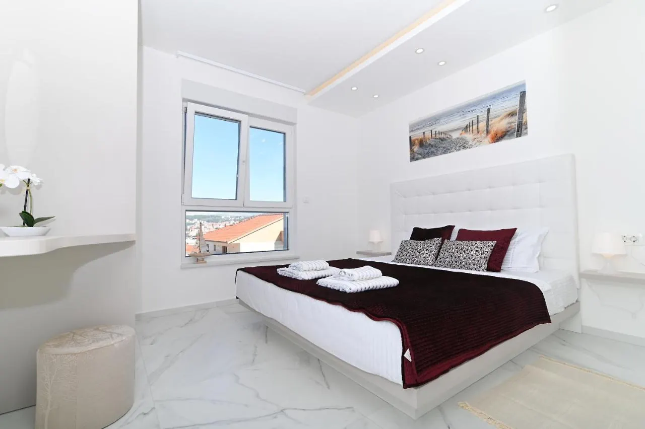Karo Apartment Trogir