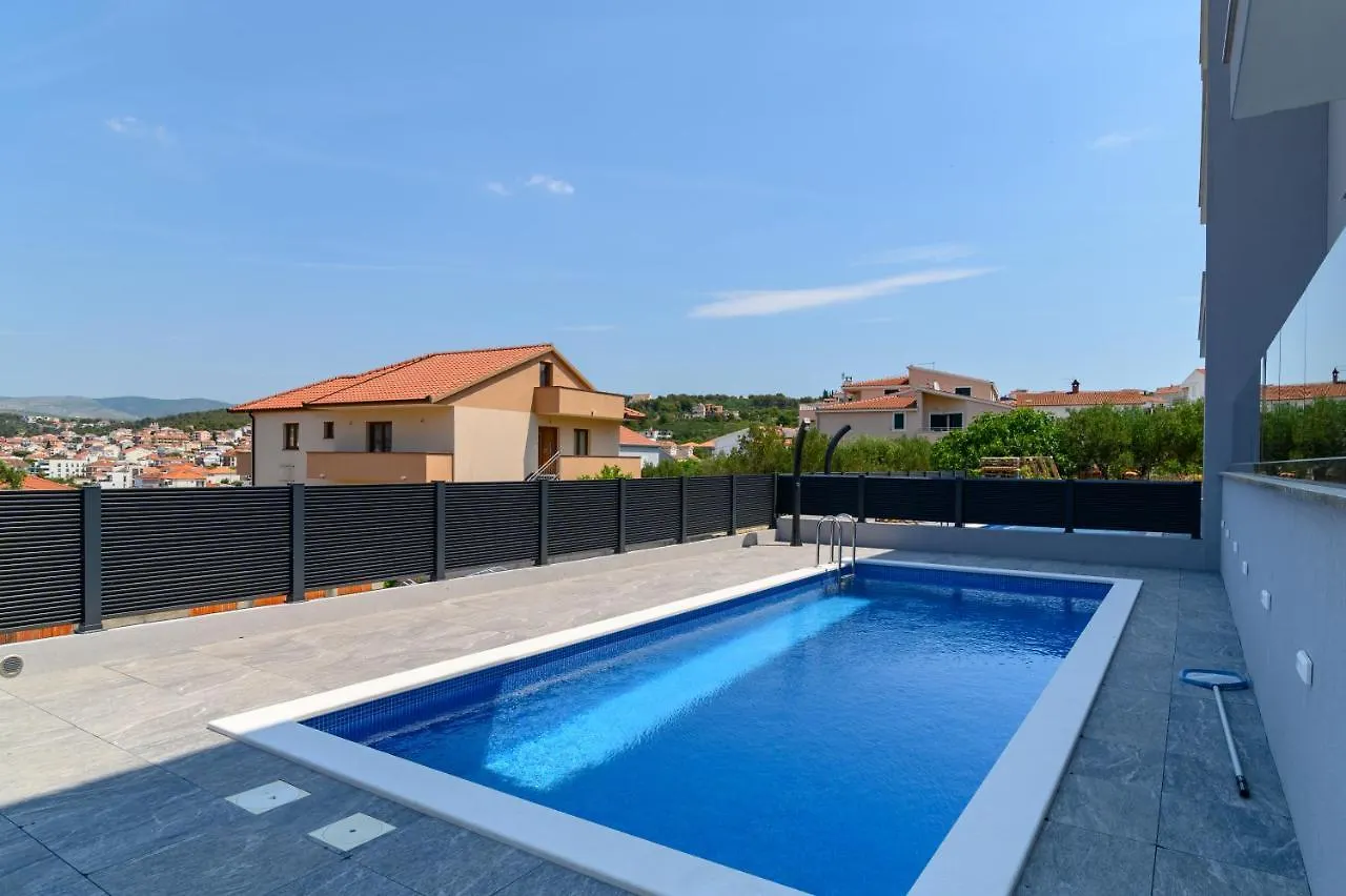 Karo Apartment Trogir